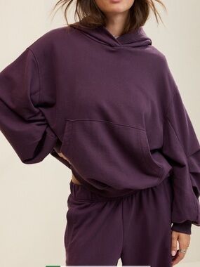 Aerie Purple (Cool Berry) Jet Setter Hoodie Size XL, NWT